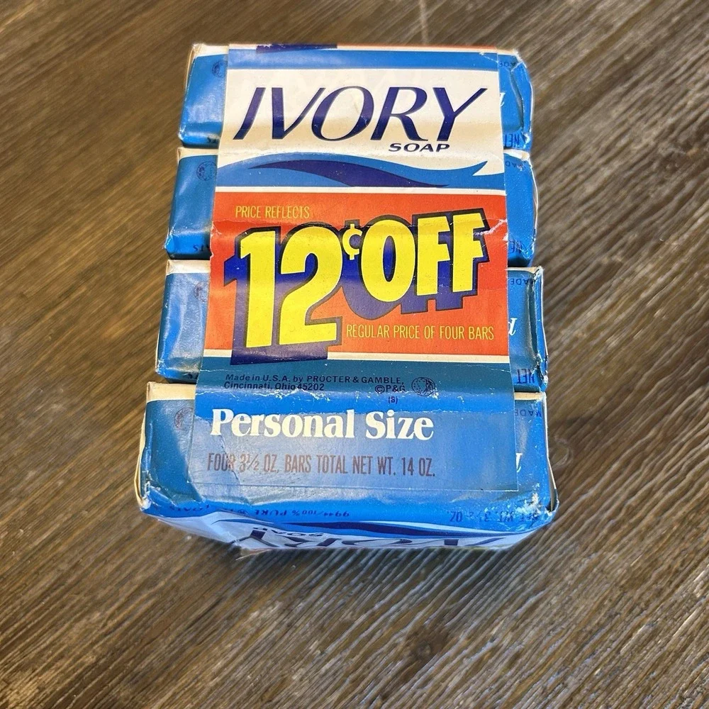 Ivory Soap 3.5 oz Soap Vintage Procter & Gamble --Lot of 4 NOS 12 Cents‎ Off